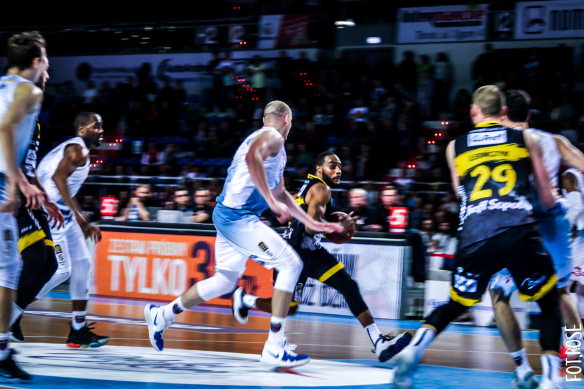 Polski Cukier Toruń - Trefl Sopot 90:83