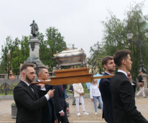 Centralna procesja Bożego Ciała w Warszawie 2026
