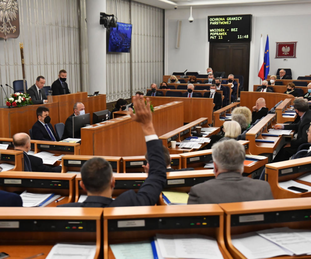 Senackie poprawki zostały odrzucone