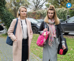 Singielka, Elka (Paulina Chruściel), Natalia (Julia Kamińska)