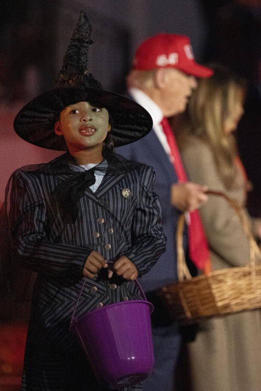 Tłumy na zabawie w Białym Domu. Tak Trump świętował Halloween