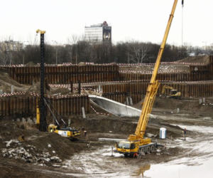 Na potrzeby budowy Stadionu Narodowego wykonano 1000 pali wierconych dużych średnic.