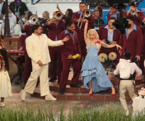 Halftime show na Super Bowl 2026: Bad Bunny, Lady Gaga, Pedro Pascal, Cardi B, John Bon Jovi i smaczki polityczne