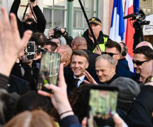 Emmanuel Macron w Gdańsku! Tłumy chcą go zobaczyć z bliska