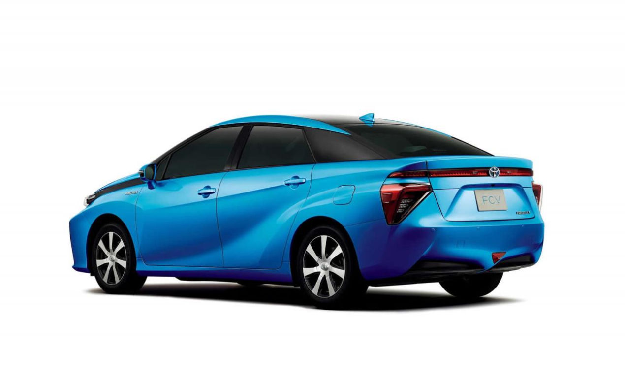Toyota FCV 2015