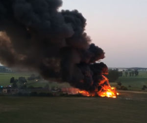 Ogromy pożar składowiska odpadów pod Mogilnem! [ZDJĘCIA]