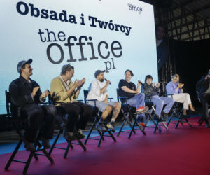 Gwiazdy polskiej wersji The Office odwiedziły Siedlce. Nietypowy strój Piotra Polaka
