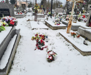 Mieszkaniec gm. Przeworsk kradł krzyże z cmentarza [ZDJĘCIA]