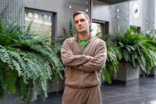 Pierwsza miłość, odcinek 4166: Bolesław zleca Darkowi pozbycie się Borysa, nie wiedząc, że ich rozmowa jest nagrywana