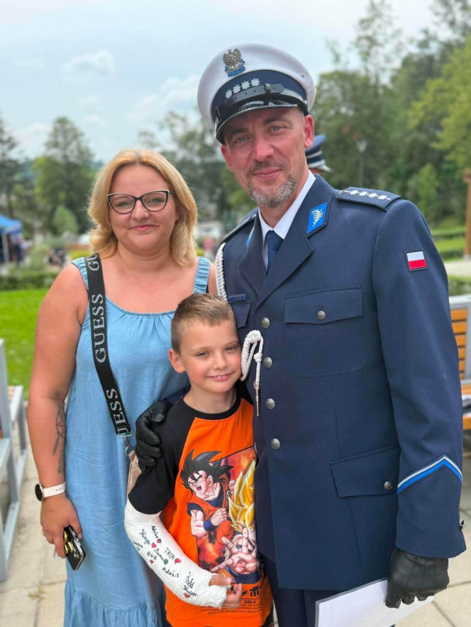 Święto Policji w Starachowicach. Uroczyste awanse, rodzinny piknik i podziękowania