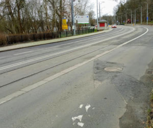 Nieaktualne oznakowanie zniknęło z ulicy Arkońskiej