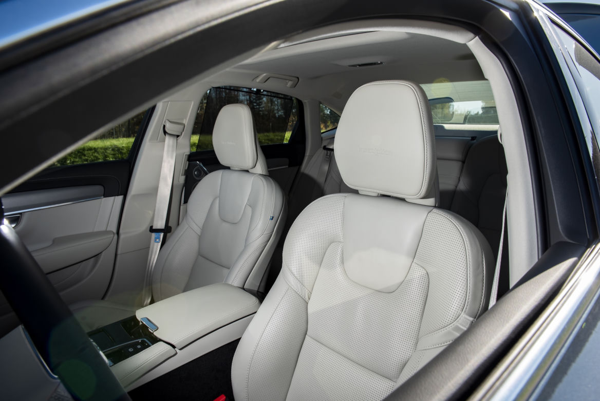 Volvo S90 T8 AWD Plug-in Hybrid Inscription