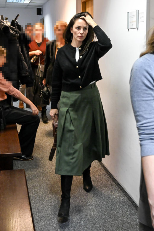 Katarzyna Wajda i Mateusz Wajda w sądzie