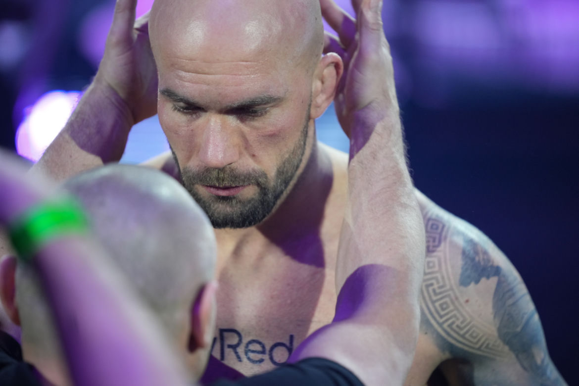 Paczuski: Potworne rozcięcie na twarzy gwiazdy KSW
