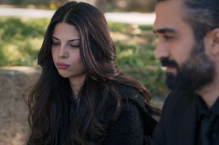 Dziedzictwo, odcinek 832: Yaman odnajduje kryjówkę Idrisa. W ostatniej chwili ktoś pomaga wrogowi w ucieczce