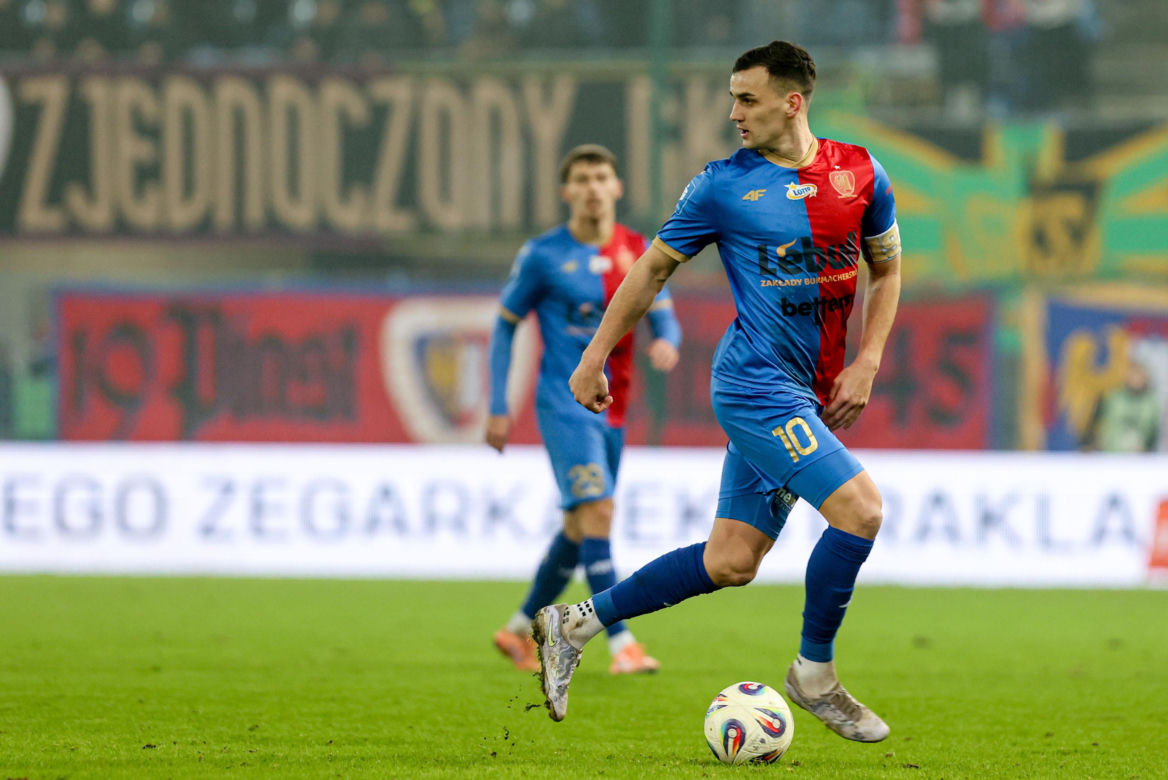 Piast Gliwice - Legia Warszawa, zdjęcia kibiców i zawodników z meczu 18. kolejki PKO BP Ekstraklasy