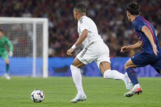 Liga hiszpańska. Real wygrywa El Clasico