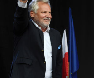 Aleksander Kwaśniewski dorobi w filmie