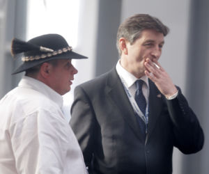  Największe kopciuchy w Sejmie. Politycy nałogowi palacze