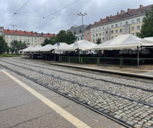 Plac Wielkopolski ma coraz mniej klientów
