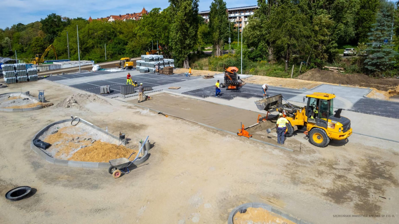 Budowa parkingu dla SKM Niebuszewo