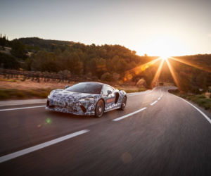 Nowy McLaren GT
