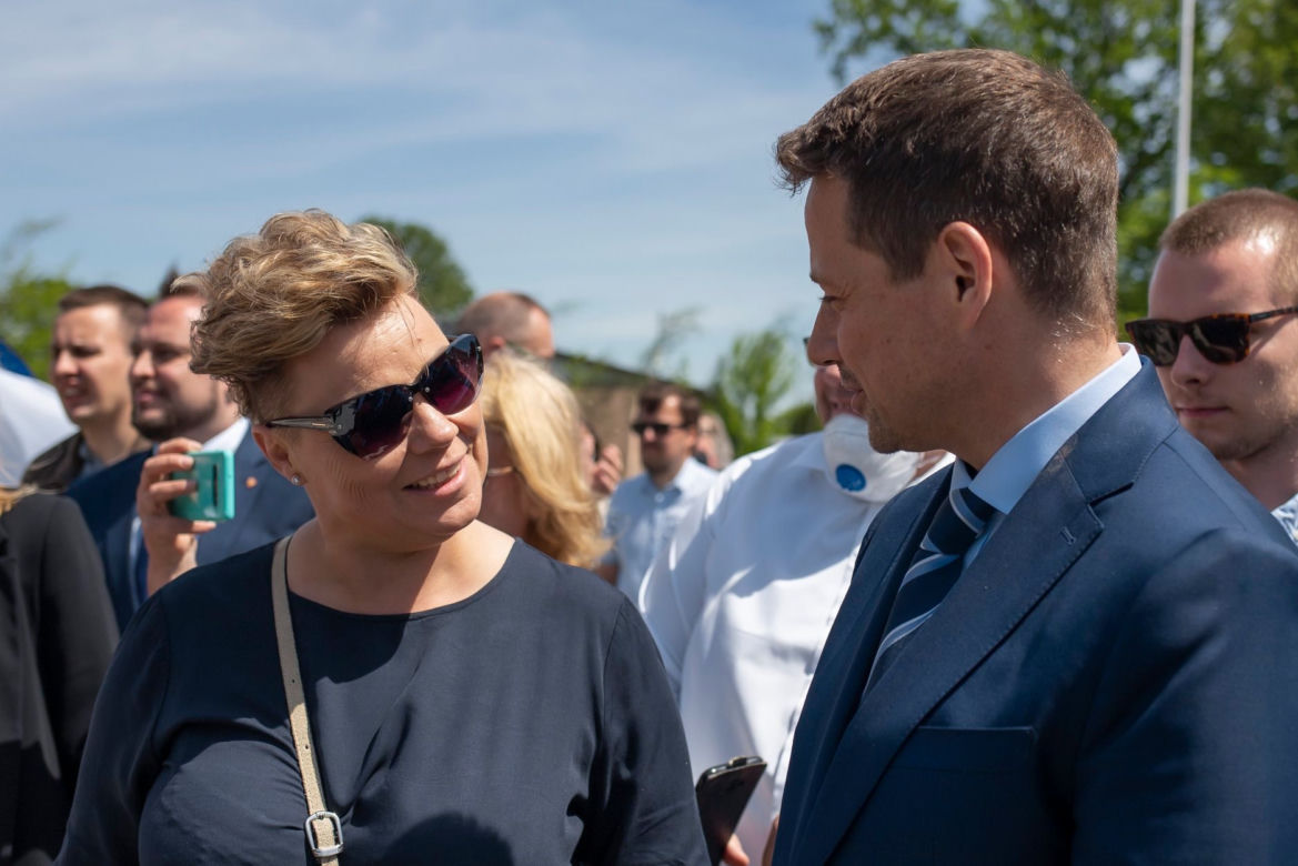 Rafał Trzaskowski otworzył parking w Nadarzynie