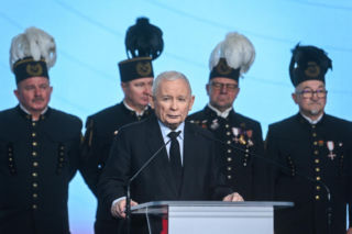 Kaczyński dostał od górników wyjątkowy prezent: Postawię to w swoim domu w, w dobrym miejscu