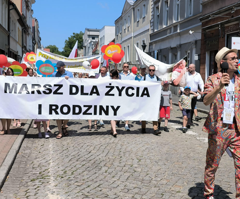 XI Leszczyński Dzień dla Życia i Rodziny. Mieszkańcy maszerowali ulicami miasta