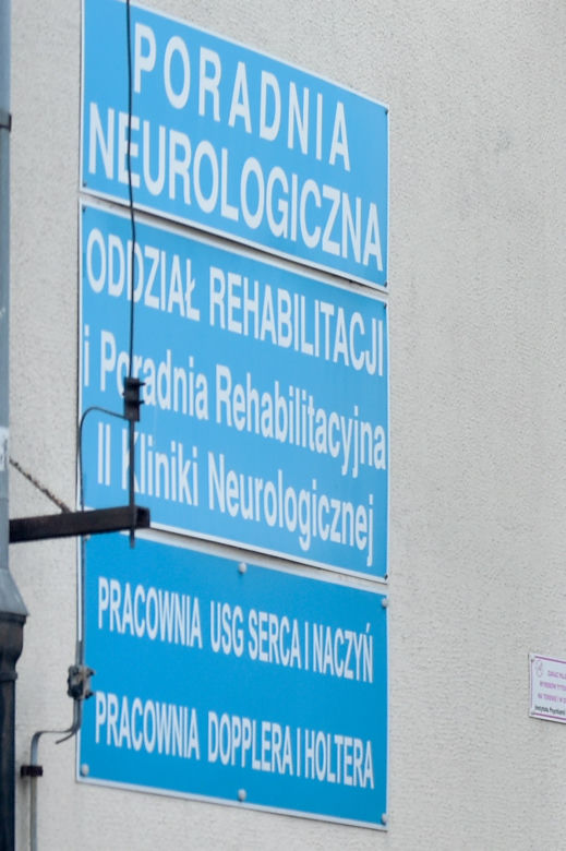 Figurski uczy się chodzić