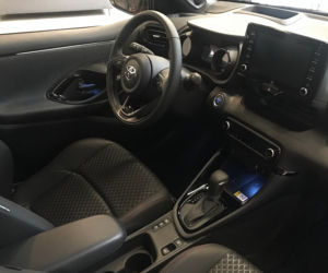 Toyota Yaris 1.5 Hybrid 116 KM e-CVT 