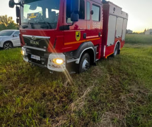 Gęsta piana w rzece na terenie Kałuszyna