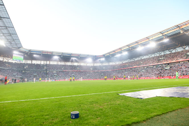 Zobaczcie zdjęcia kibiców z meczu Górnik - Fenerbahce i krótkie podsumowanie środowego spotkania na se.pl