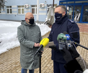 Białystok. Pan Robert, skromny działacz społeczny, schwytał oszusta działającego metodą na policjanta