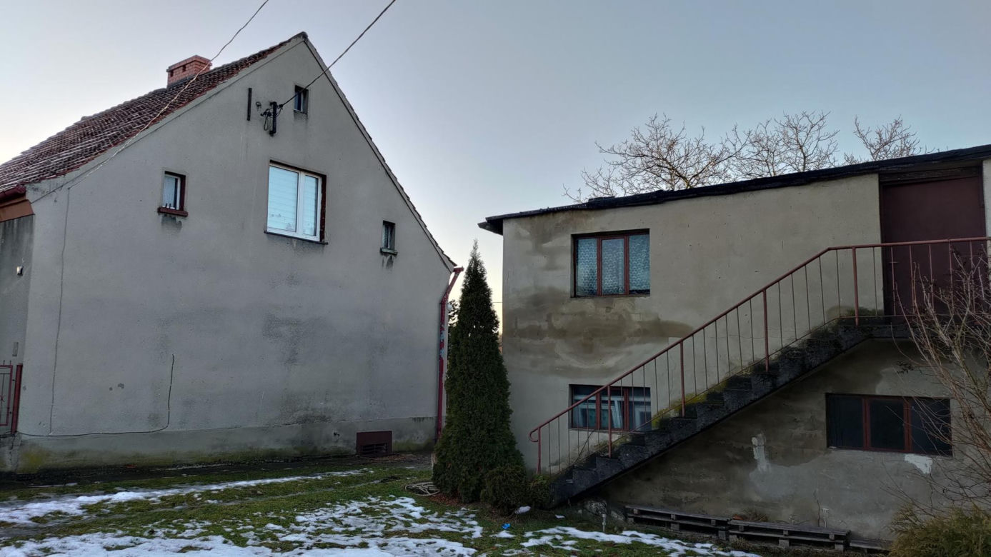 Grzegorz zatłukł Karolinę siekierą, bo odeszła do innego? Wstrząsające ustalenia