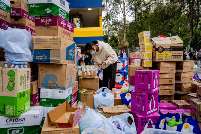 Hongkong / Pożar wieżowców. Liczba ofiar wzrosła już do 44.