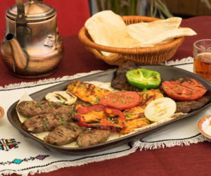 Najlepsze kebabownie w mieście! Sprawdźcie TOP 10 najlepszych kebabów w Warszawie [RANKING]