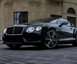 Chciał Bentleya za 2 mln zł. Udawał dyrektora, by uniknąć kaucji