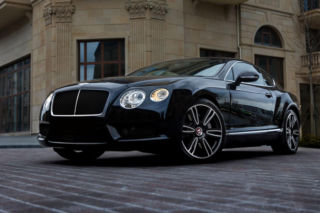 Chciał Bentleya za 2 mln zł. Udawał dyrektora, by uniknąć kaucji