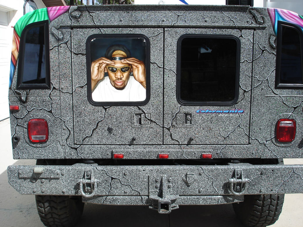 Hummer H1 koszykarza Dennisa Rodmana