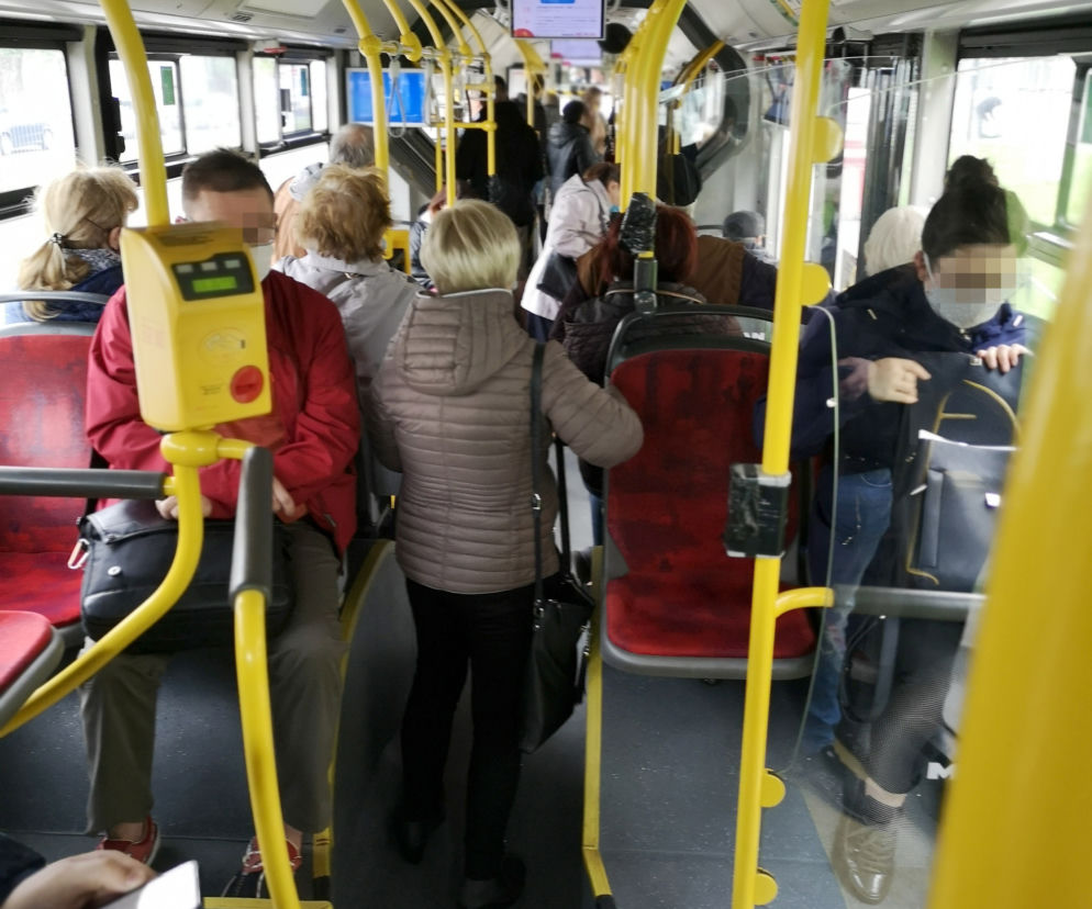 Warszawa luzuje obostrzenia