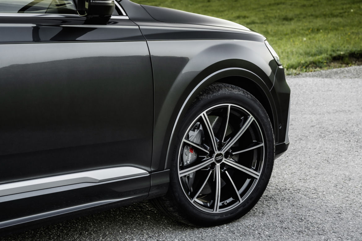Audi SQ7 4.0 TFSI V8 quattro