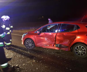 Wypadek na DK 25 w Chmielnikach! Cztery osoby trafiły do szpitala! [ZDJĘCIA]