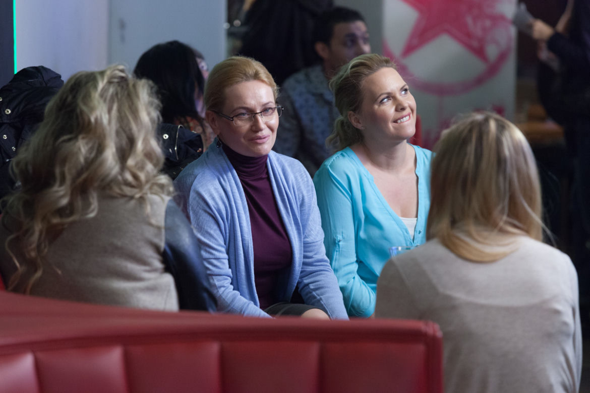 Przyjaciółki 5 sezon odc. 55. Anka (Magdalena Stużyńska), Basia (Lucyna Malec)