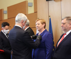 Podlaskie. Prezydent RP Andrzej Duda przyznał państwowe odznaczenia samorządowcom