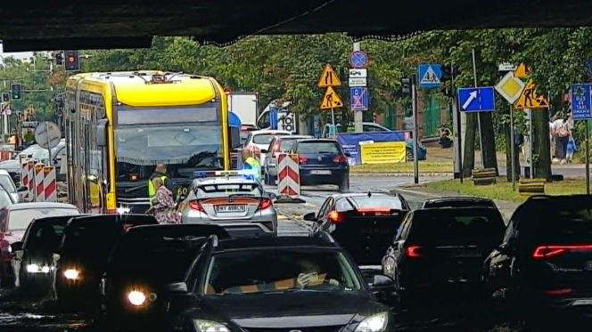 Wrocław tonie po nawałnicy! Ogromne utrudnienia i zalane ulice