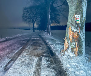 Wyciągnęli 63-letnią maszynę do odśnieżania