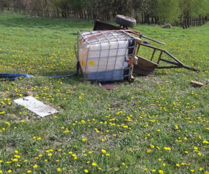 Jeden mężczyzna PRZYGNIECIONY przez traktor, drugi przez ciągnik! HORROR na Sądecczyźnie