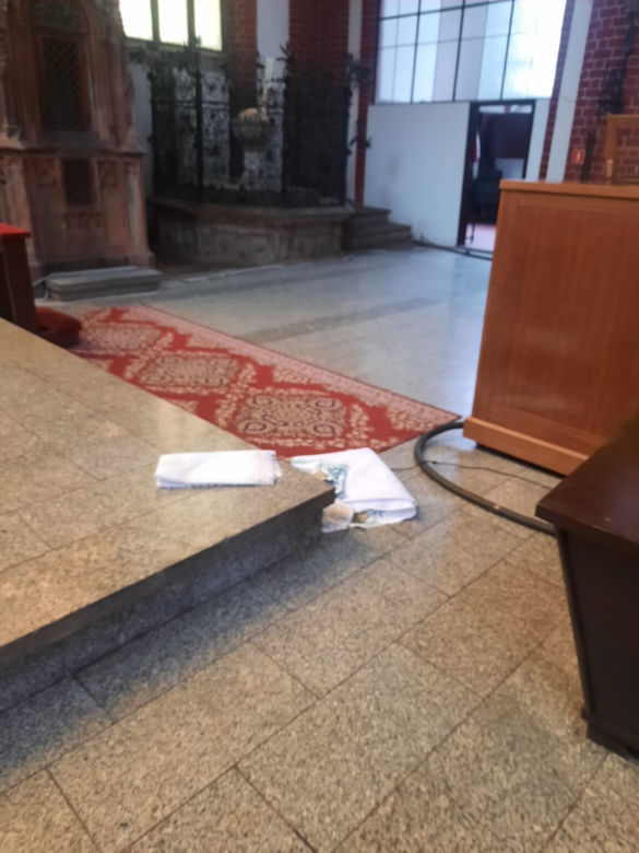Demolka kościoła we Wrocławiu 