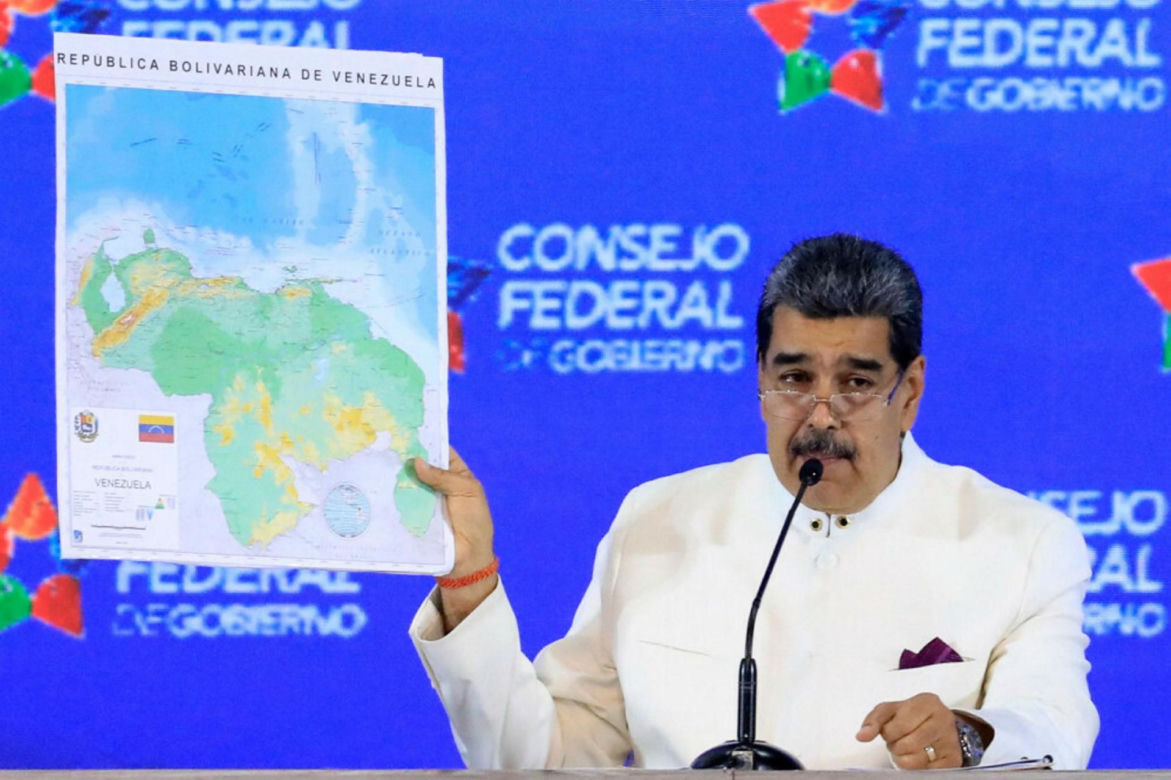Nicolas Maduro z małżonką zostali schwytani i wywiezieni z kraju